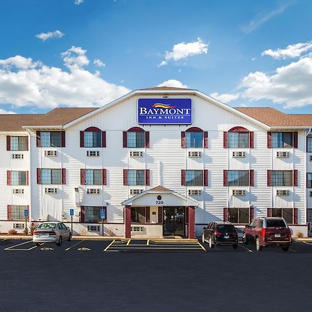 Hotel Baymont By Wyndham Cedar Rapids Extérieur photo